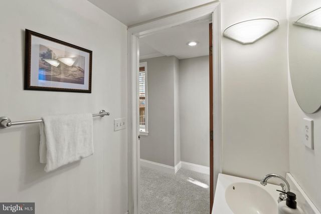 817 S KENWOOD AVE, Baltimore, MD 21224