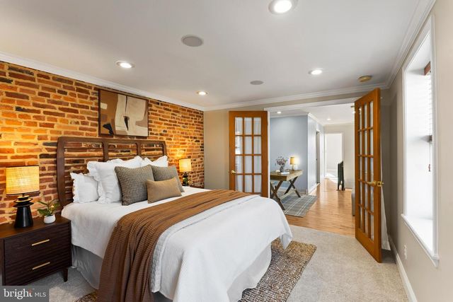 817 S KENWOOD AVE, Baltimore, MD 21224