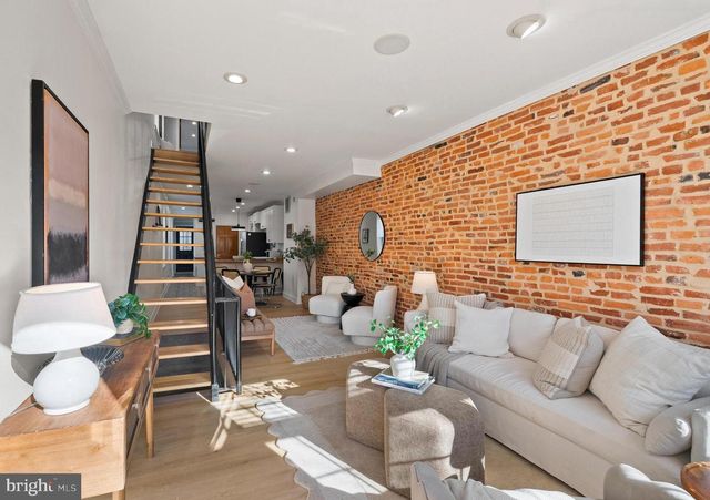 817 S KENWOOD AVE, Baltimore, MD 21224