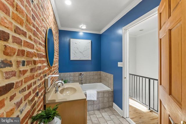 817 S KENWOOD AVE, Baltimore, MD 21224