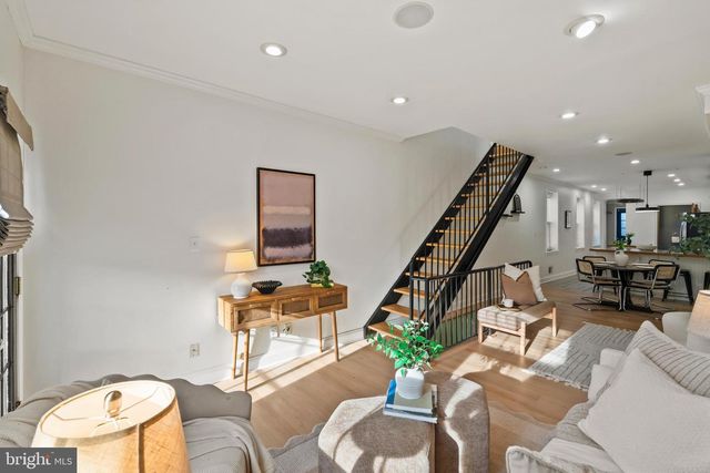 817 S KENWOOD AVE, Baltimore, MD 21224