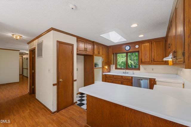 1044 Log Barn Road, Pittsboro, NC 27312