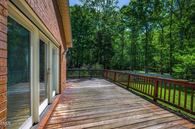 1044 Log Barn Road, Pittsboro, NC 27312