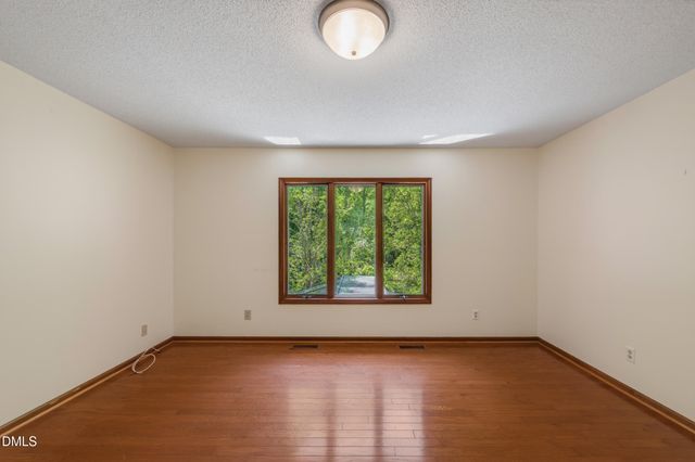 1044 Log Barn Road, Pittsboro, NC 27312
