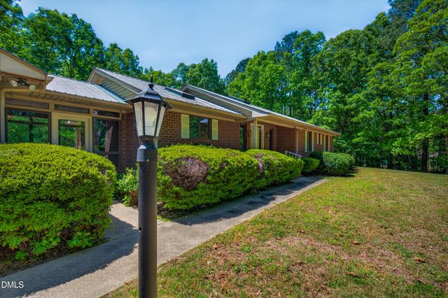 1044 Log Barn Road, Pittsboro, NC 27312