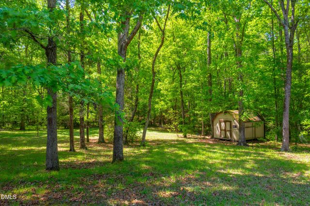 1044 Log Barn Road, Pittsboro, NC 27312