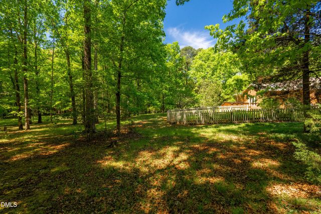 1044 Log Barn Road, Pittsboro, NC 27312