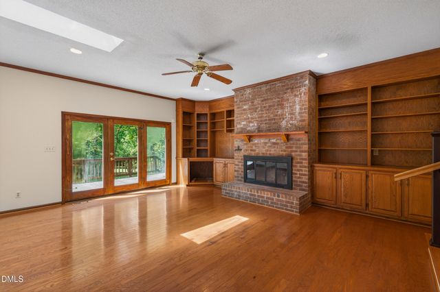 1044 Log Barn Road, Pittsboro, NC 27312