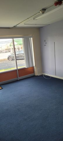 4606 W 103rd Street B, Oak Lawn, IL 60453