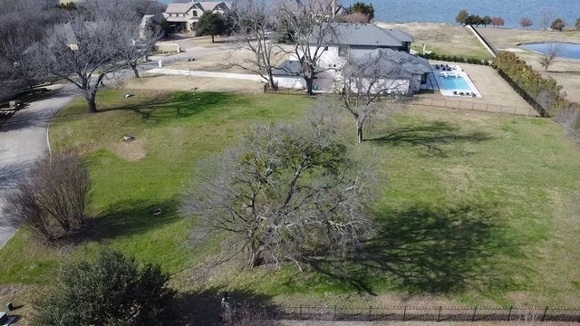 8 Terrabella Lane, Heath, TX 75032