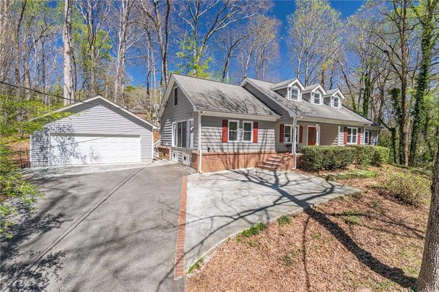 4571 Huntridge Drive NE, Roswell, GA 30075