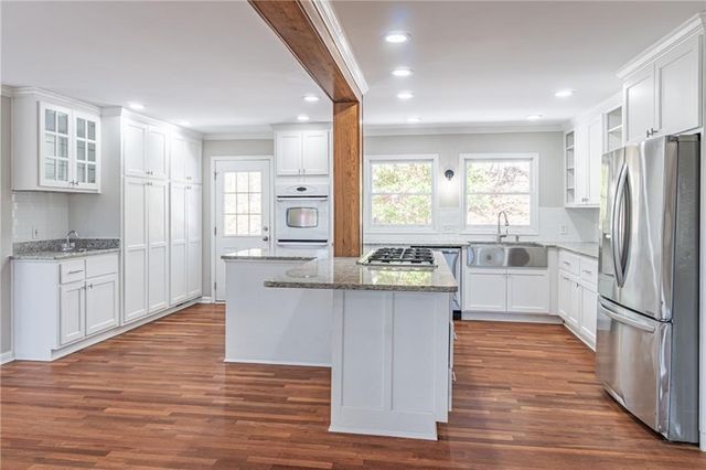 4571 Huntridge Drive NE, Roswell, GA 30075