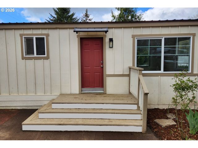 19000 Se BORNSTEDT Rd A2, Sandy, OR 97055
