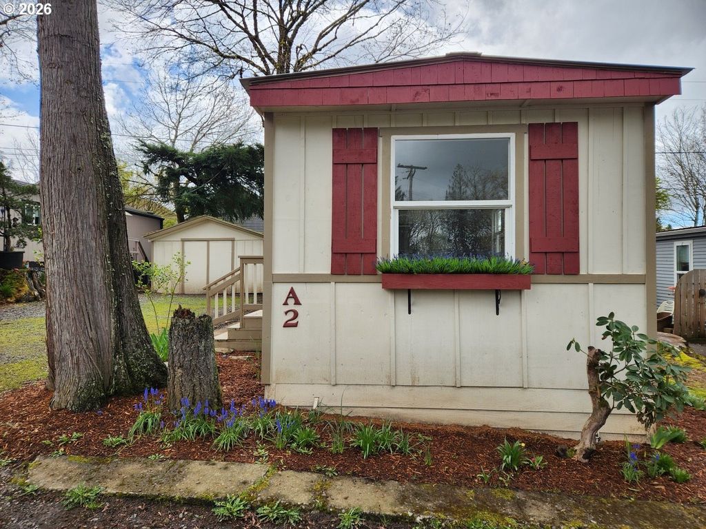 19000 Se BORNSTEDT Rd A2, Sandy, OR 97055