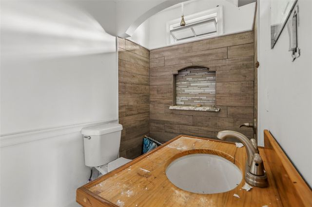 3920 Sayers, Houston, TX 77026