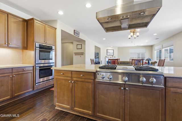 41641 Doverwood Court, Lancaster, CA 93536