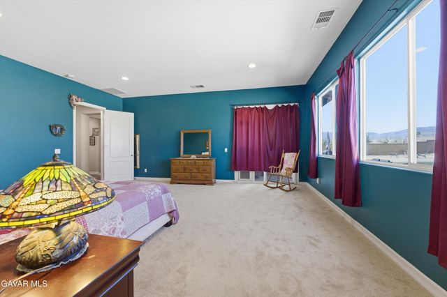 41641 Doverwood Court, Lancaster, CA 93536