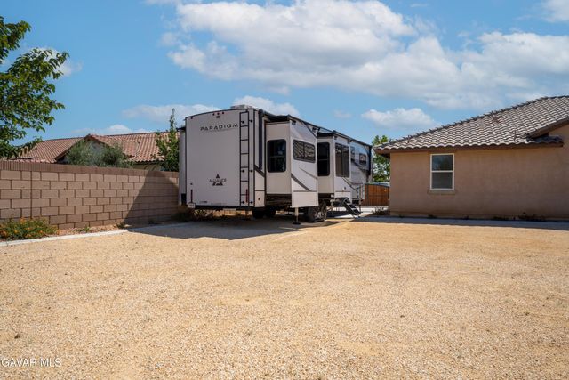 41641 Doverwood Court, Lancaster, CA 93536
