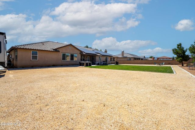 41641 Doverwood Court, Lancaster, CA 93536