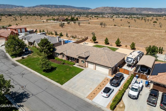 41641 Doverwood Court, Lancaster, CA 93536