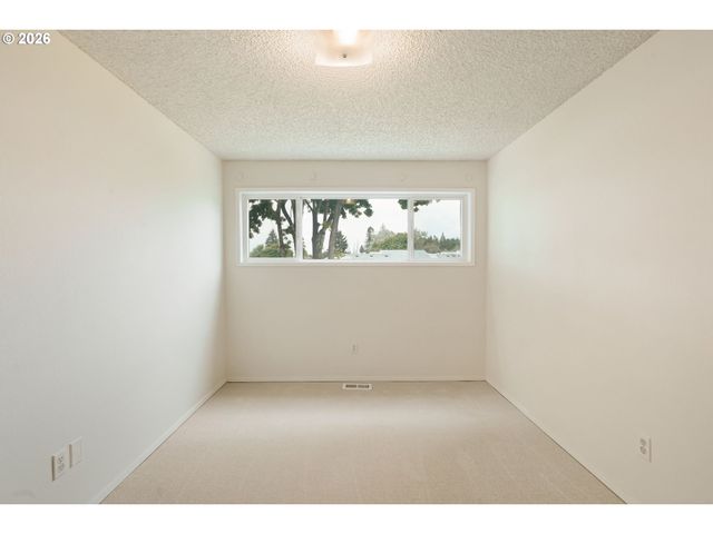 409 Ne 85TH St E, Vancouver, WA 98665