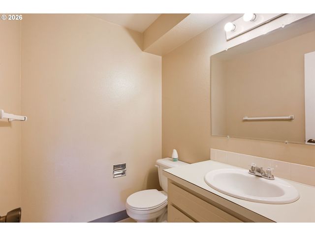 409 Ne 85TH St E, Vancouver, WA 98665