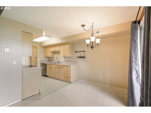 409 Ne 85TH St E, Vancouver, WA 98665