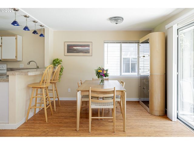 7310 Se THIESSEN Rd, Milwaukie, OR 97267