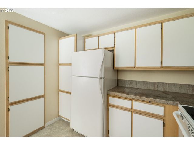 7310 Se THIESSEN Rd, Milwaukie, OR 97267