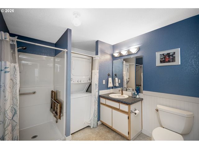 7310 Se THIESSEN Rd, Milwaukie, OR 97267