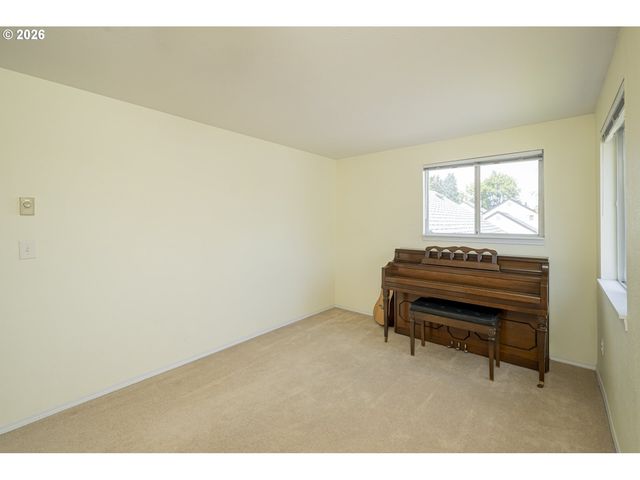 7310 Se THIESSEN Rd, Milwaukie, OR 97267