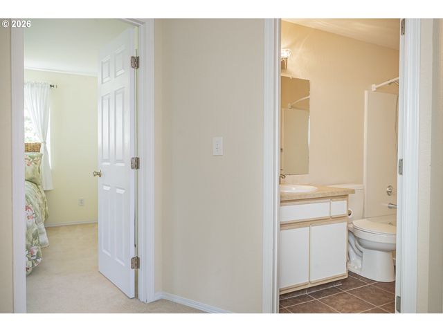 7310 Se THIESSEN Rd, Milwaukie, OR 97267