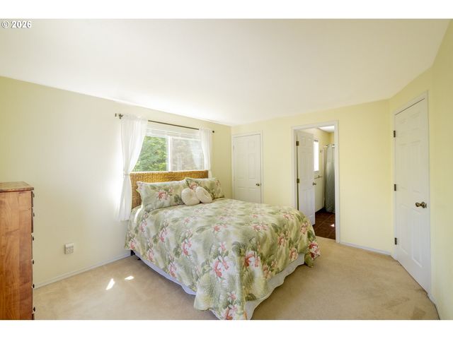 7310 Se THIESSEN Rd, Milwaukie, OR 97267