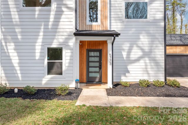 5773 Stephanie Street, Charlotte, NC 28212