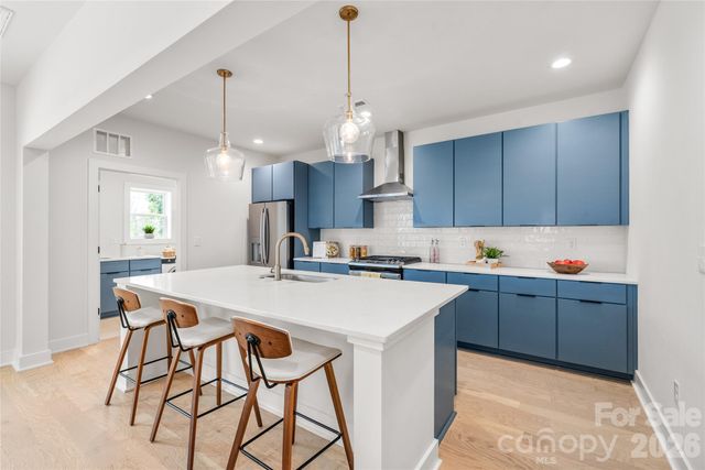 5773 Stephanie Street, Charlotte, NC 28212