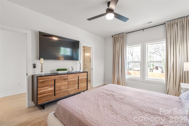 5773 Stephanie Street, Charlotte, NC 28212