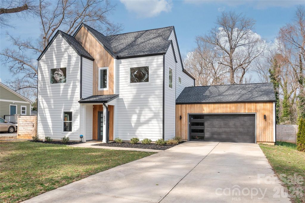 5773 Stephanie Street, Charlotte, NC 28212