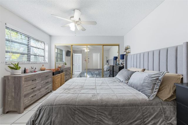 4726 SW 67th Ave F6, Miami, FL 33155