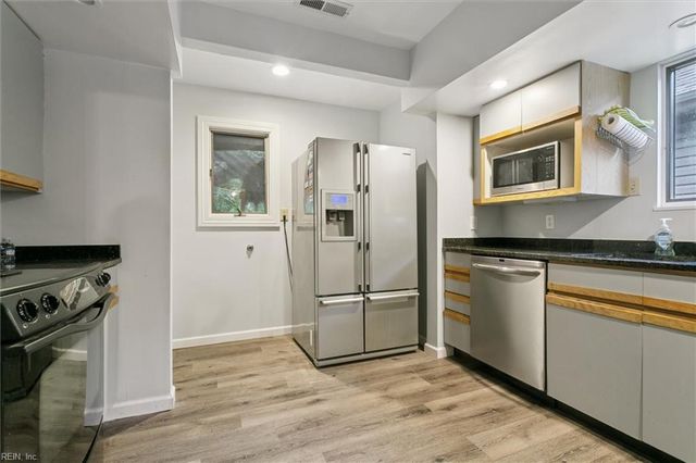137 Hollywood AVE, Hampton, VA 23661