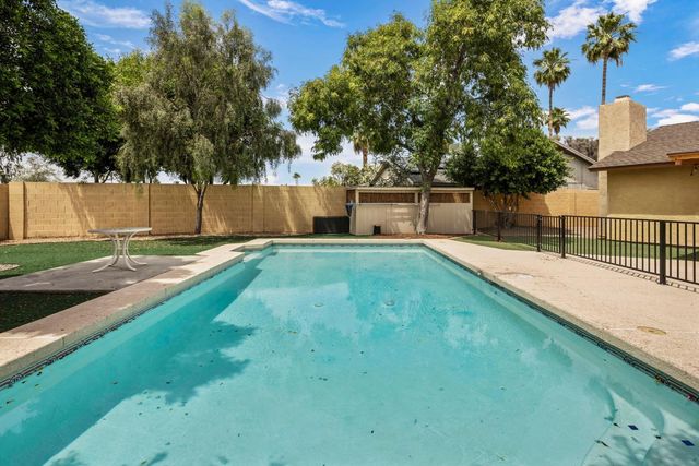 10625 E Becker Lane, Scottsdale, AZ 85259