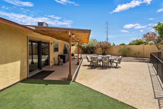 10625 E Becker Lane, Scottsdale, AZ 85259