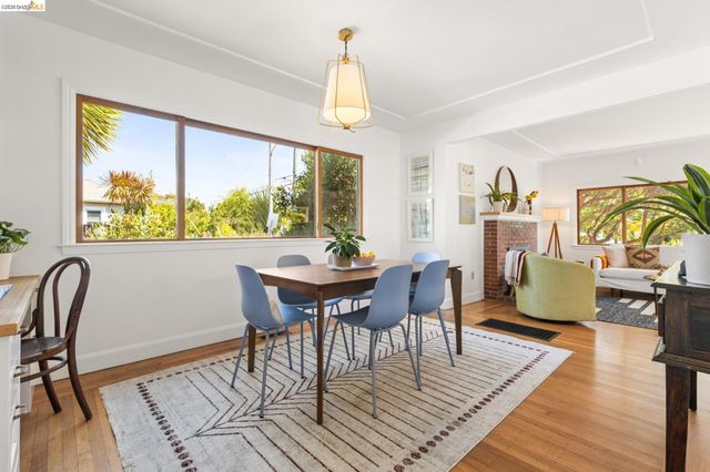 1250 Ocean Ave, Emeryville, CA 94608