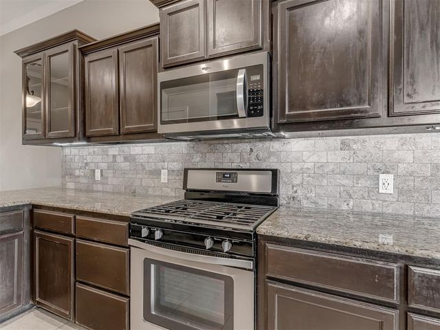11032 NW 95th Street, Yukon, OK 73099
