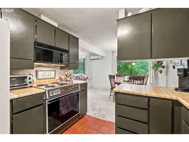 7134 Sw MURRAY Blvd, Beaverton, OR 97008