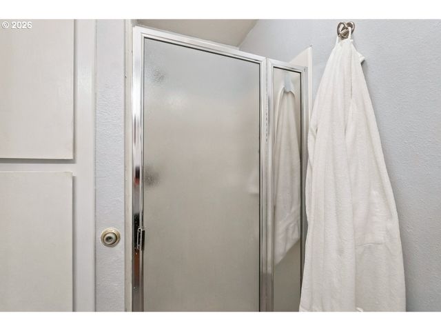 7134 Sw MURRAY Blvd, Beaverton, OR 97008