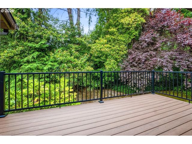 7134 Sw MURRAY Blvd, Beaverton, OR 97008