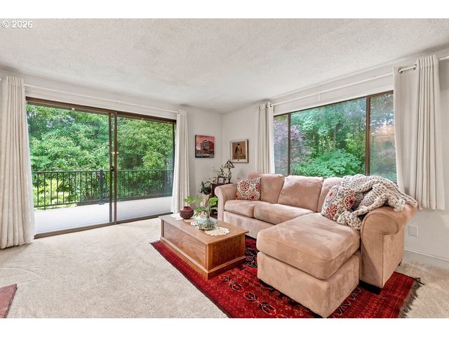 7134 Sw MURRAY Blvd, Beaverton, OR 97008