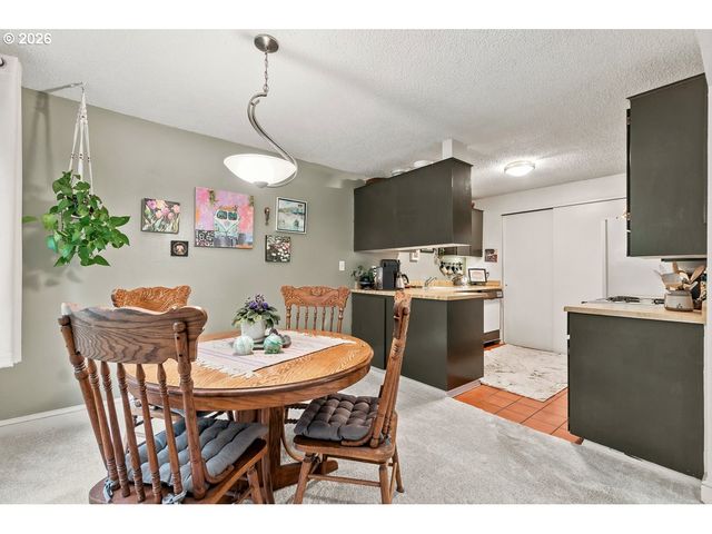 7134 Sw MURRAY Blvd, Beaverton, OR 97008