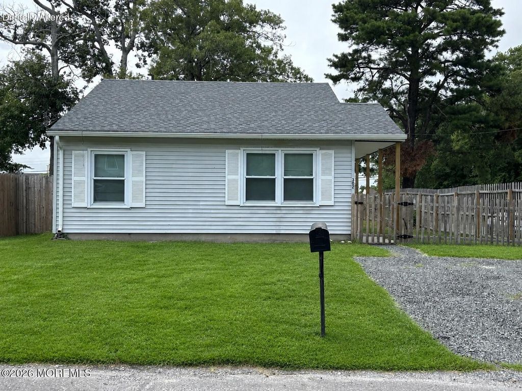 302 Lake Champlain Drive, Little Egg Harbor, NJ 08087