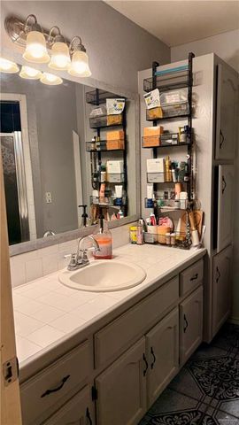 6003 Avenue B, Mission, TX 78574
